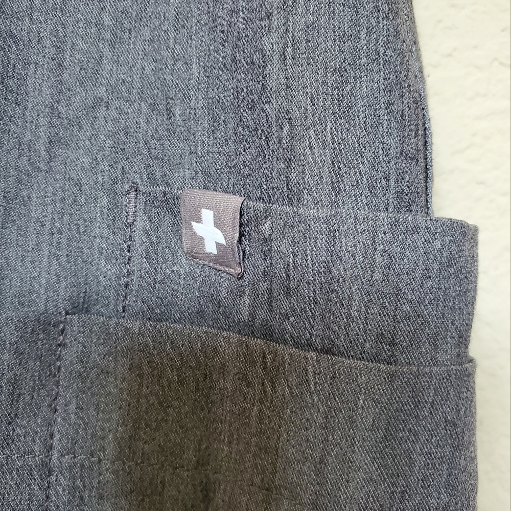 Figs Straight Leg Scrub Pants.   Size XS - Picture 4 of 8
